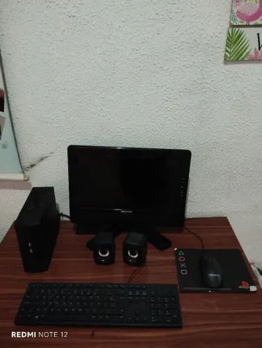 Vendo computador, tem conversa no valor