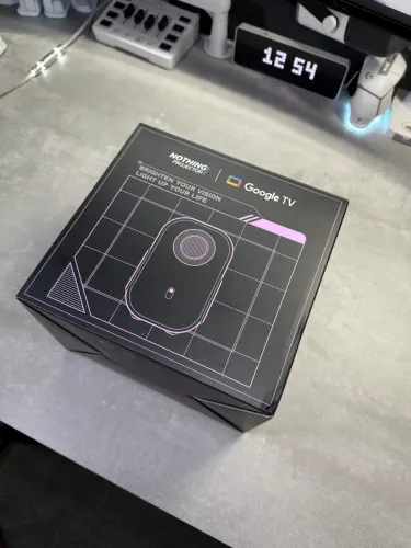 Projetor Nothing Projector One 4k Google TV Wifi
