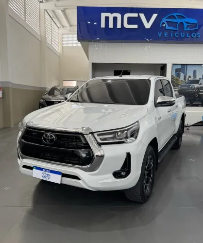 Toyota Hilux CD SRX 4X4 2.8 TDI 16V Diesel Aut. 2025