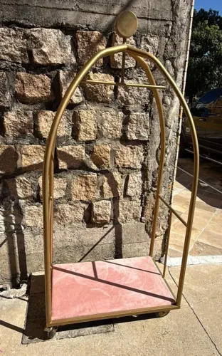Carrinho de hotel