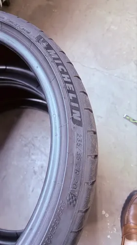 235/35 R20 Michelin Pilot Sport 4 Pneu Porsche 718 Cayman Boxster 981 bmw Audi Mercedes