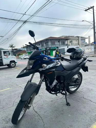 XRE 190 2023 AZUL