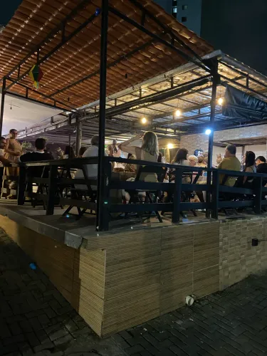 Espaço em Casa Amarela disponível para aluguel (festas, confraternizações, reuniões, etc.)