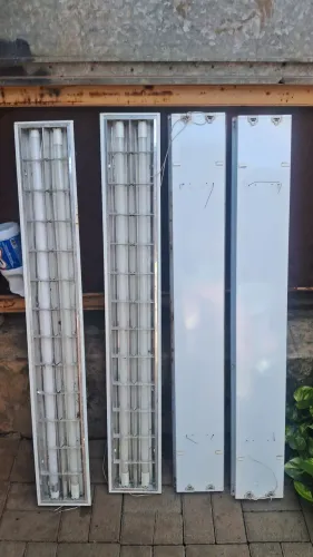 Luminária calha t8