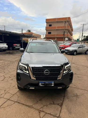 Nissan Frontier XE CD 4X4 2.3 Bi-TB Diesel Aut. 2025