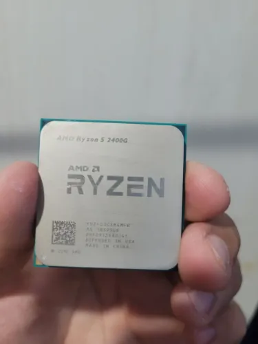 Vendo Ryzen 5 2400G