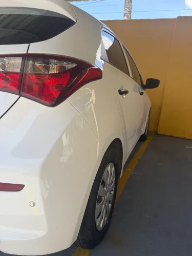 Hyundai HB20 Unique 1.0 Flex 12V Mec. 2019