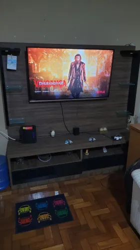 Painel de TV com rack