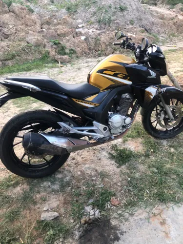 Cb twister 250f