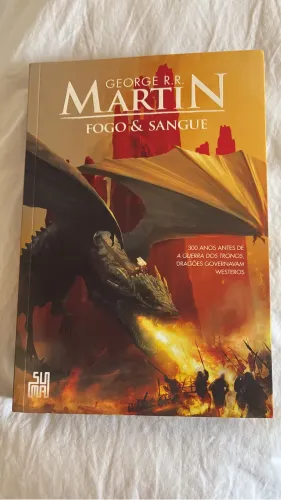 Livro Sangue e Fogo - George R.R Martin