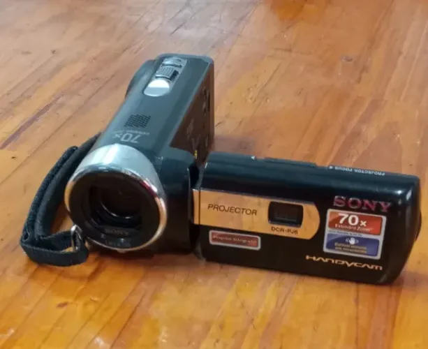 filmadora sony handycam dcr-p6