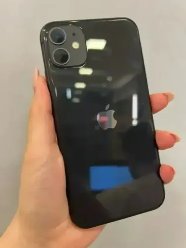 iPhone 11 256GB Preto Seminovo 87% - SOMENTE VENDA - Retire em loja física