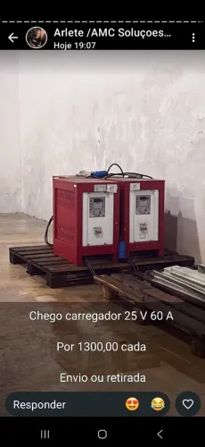 Carregador de bateria de empilhadeiras 