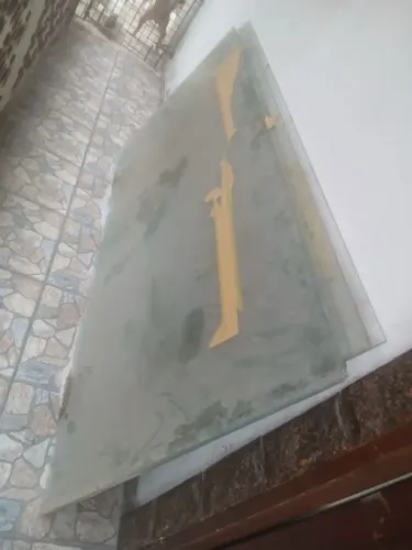 Vidros de loja