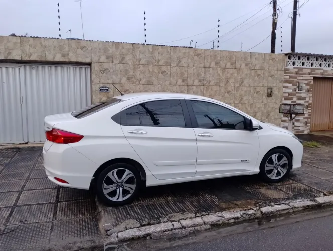 Honda City Sedan EXL 1.5 Flex 16V 4P Aut. 2015