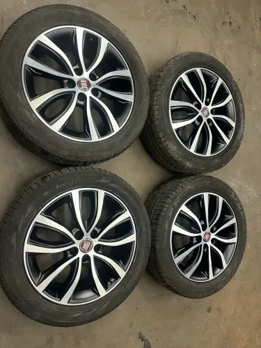 Rodas 18 Fiat toro+ pneus Pirelli 