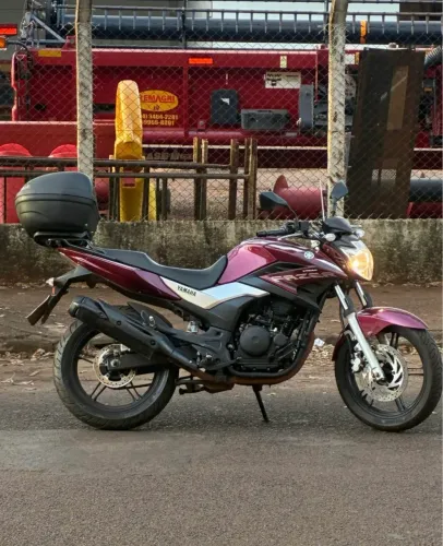 Fazer 250
