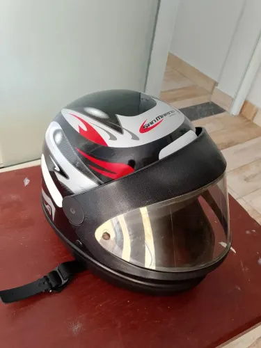 Capacete San Marino