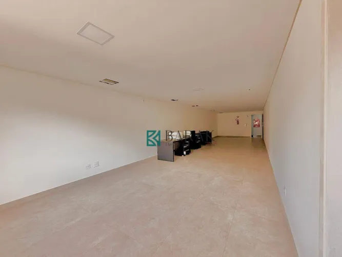 Sala para alugar, 60 m² por R$ 3.100/mês - Zona 03 - Maringá/PR