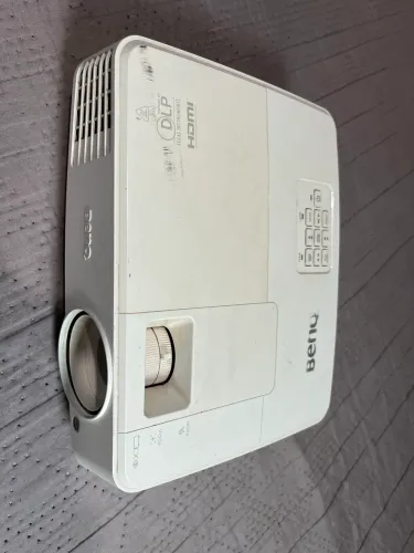 Vendo projetor de imagem