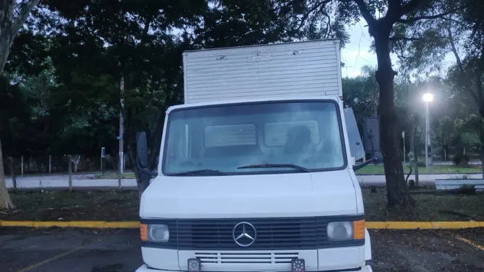 Vendo Mercedes 710