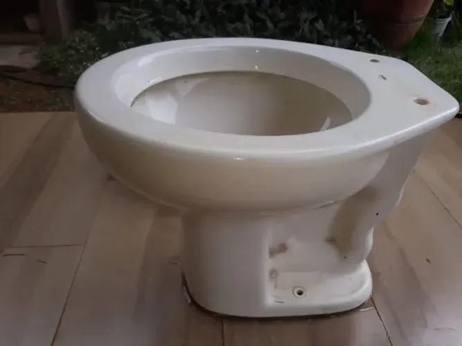 Vende-se Vaso Sanitário Celite 6 lt Convencional