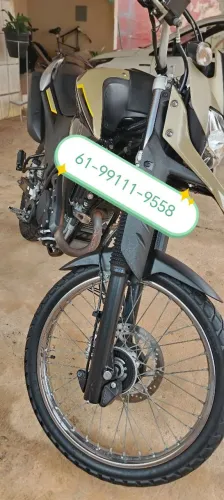 Vendo XTZ Lander 250 muito nova