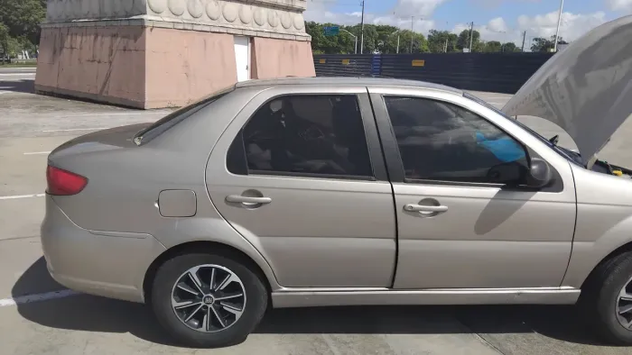 Fiat Siena EL 1.0 MPI Fire Flex 8V 4P 2013