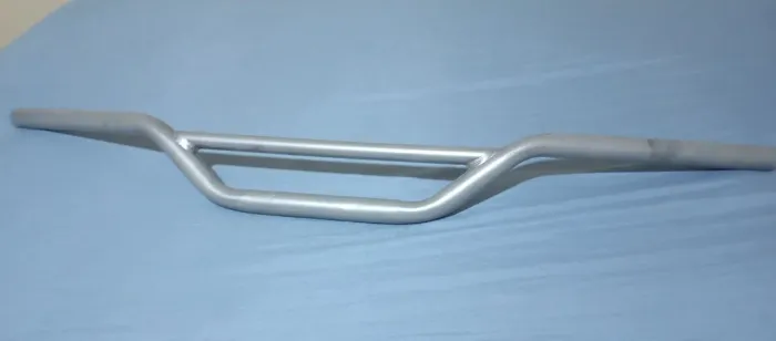 Guidão de XRE 300