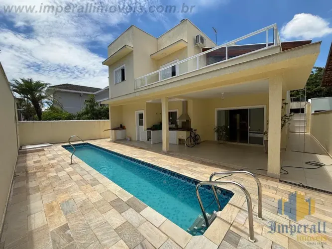 Sobrado condomínio Villas de Sant`Anna Jacareí 420m² 3 quartos 2 suítes