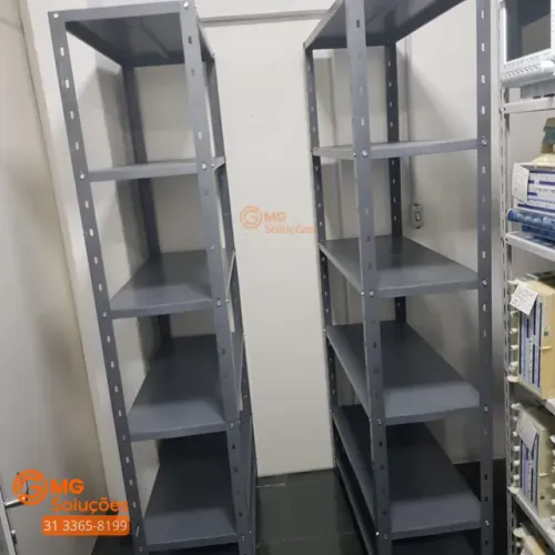 Estante de aço chapa reforçada