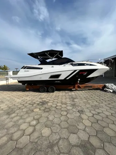 Focker 330 Sport Limited 2020 - Completa