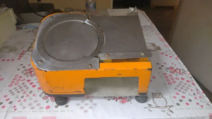Cortador de Frios manual marca IBEM antigo