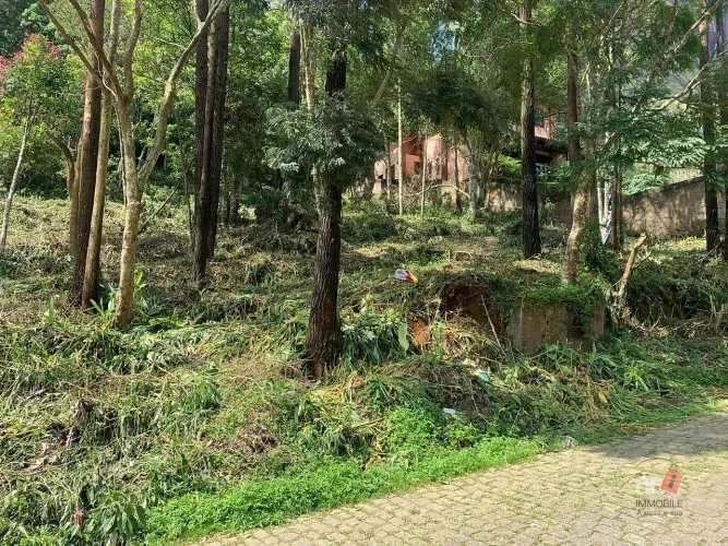 Terreno à venda, Retiro, Petrópolis, RJ