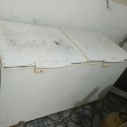 Vende-se freezer grande