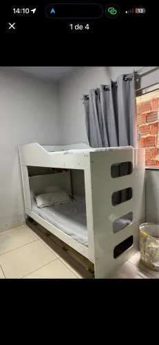Treliche bem conservada dois colchão usado de brinde