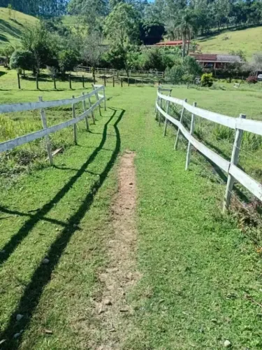 Sítio à venda  18.000m2 em Lagoinha SP.  R$950.000