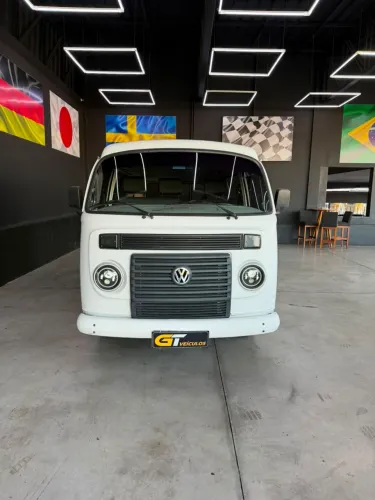 Volkswagen Kombi Standard 1.4 MI Total Flex 8V 2012