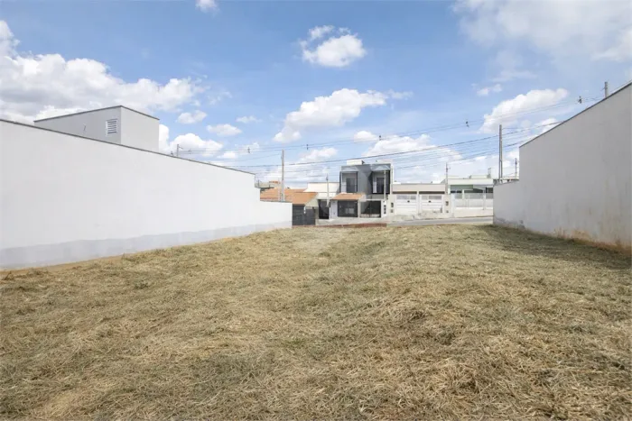 Terreno á venda de 154m² no Vista Bárbara em Sorocaba SP
