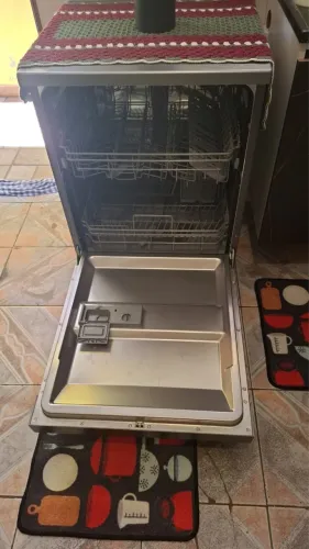 Lava louça mideia 14 serviço 