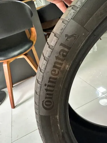 Pneu usado continental runflat