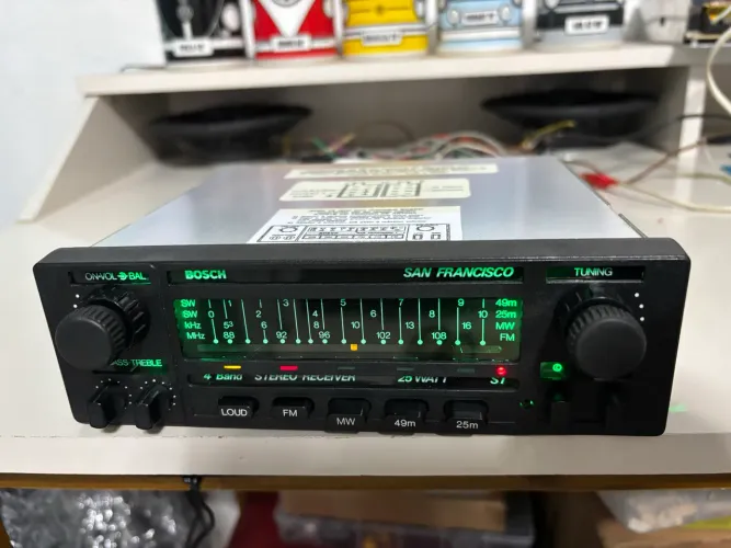 Rádio Bosch San Francisco I com Bluetooth