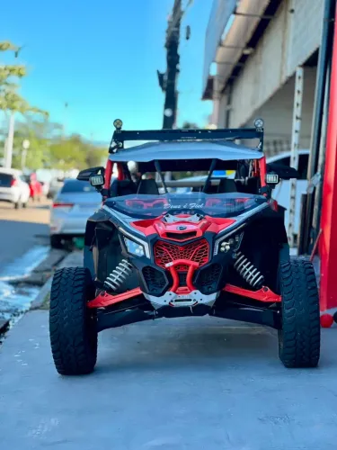 UTV CAN -AM MAVERICK X3