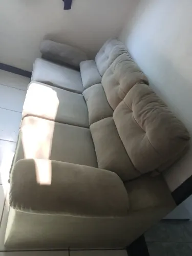 Sofá retrátil 3 lugares bege