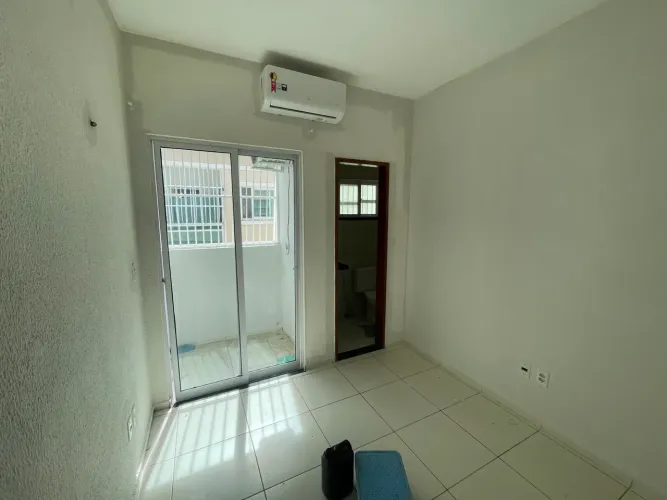 Aluga-se Apartamento no Potira 2 quartos e 2 banheiros.