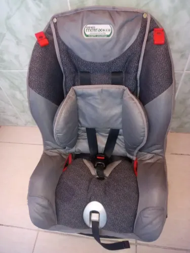 Cadeirinha de criança automovel