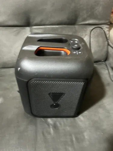 Vendo som novo