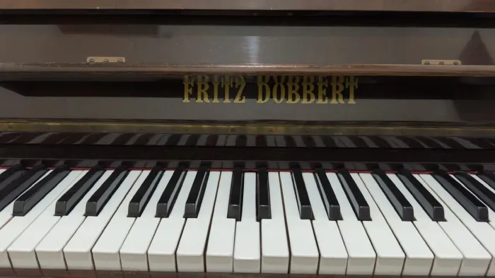 Piano acustica