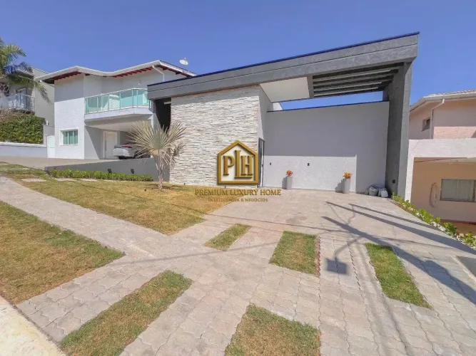 CASA COM 3 DORMITÓRIOS CONDOMINIO FECHADO EM ATIBAIA