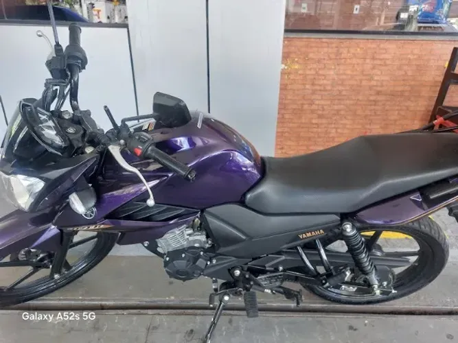 Yamaha fazer 150cc roxa baixo km único dono
